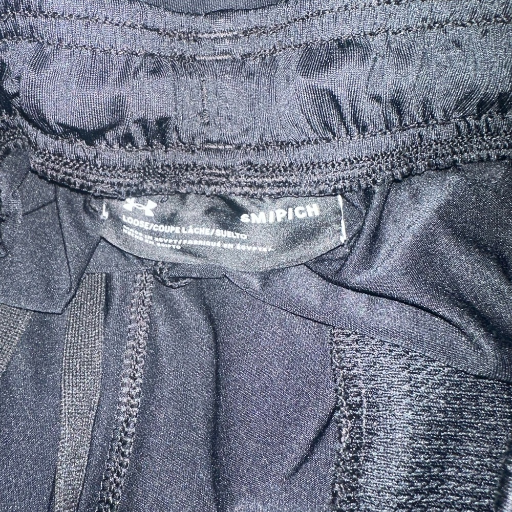 Bundle of 2 men’s Under Armour athletic shorts shorts